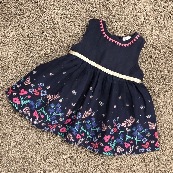 OshKosh B'gosh Other - OshKosh navy floral dress with embroidered neck